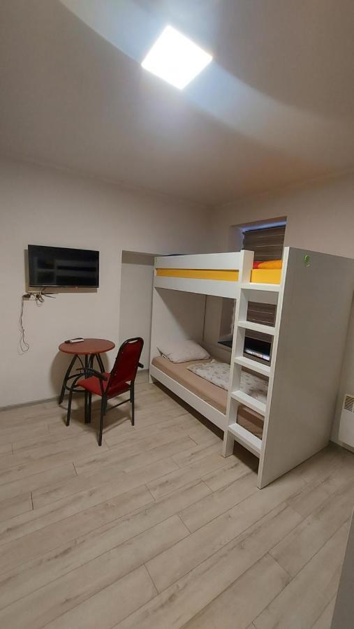 Restoran Ruza Hostel Jablanica Luaran gambar