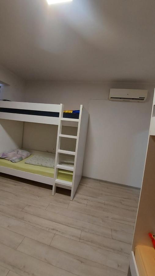 Restoran Ruza Hostel Jablanica Luaran gambar