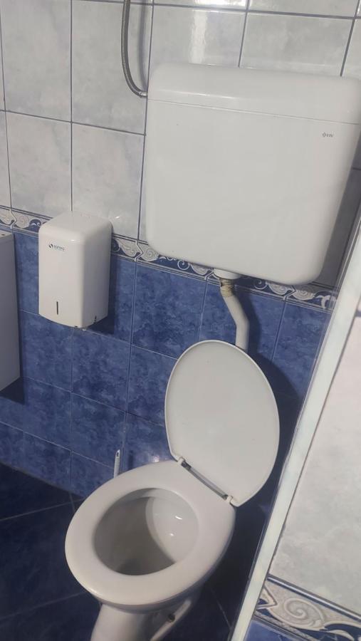Restoran Ruza Hostel Jablanica Luaran gambar